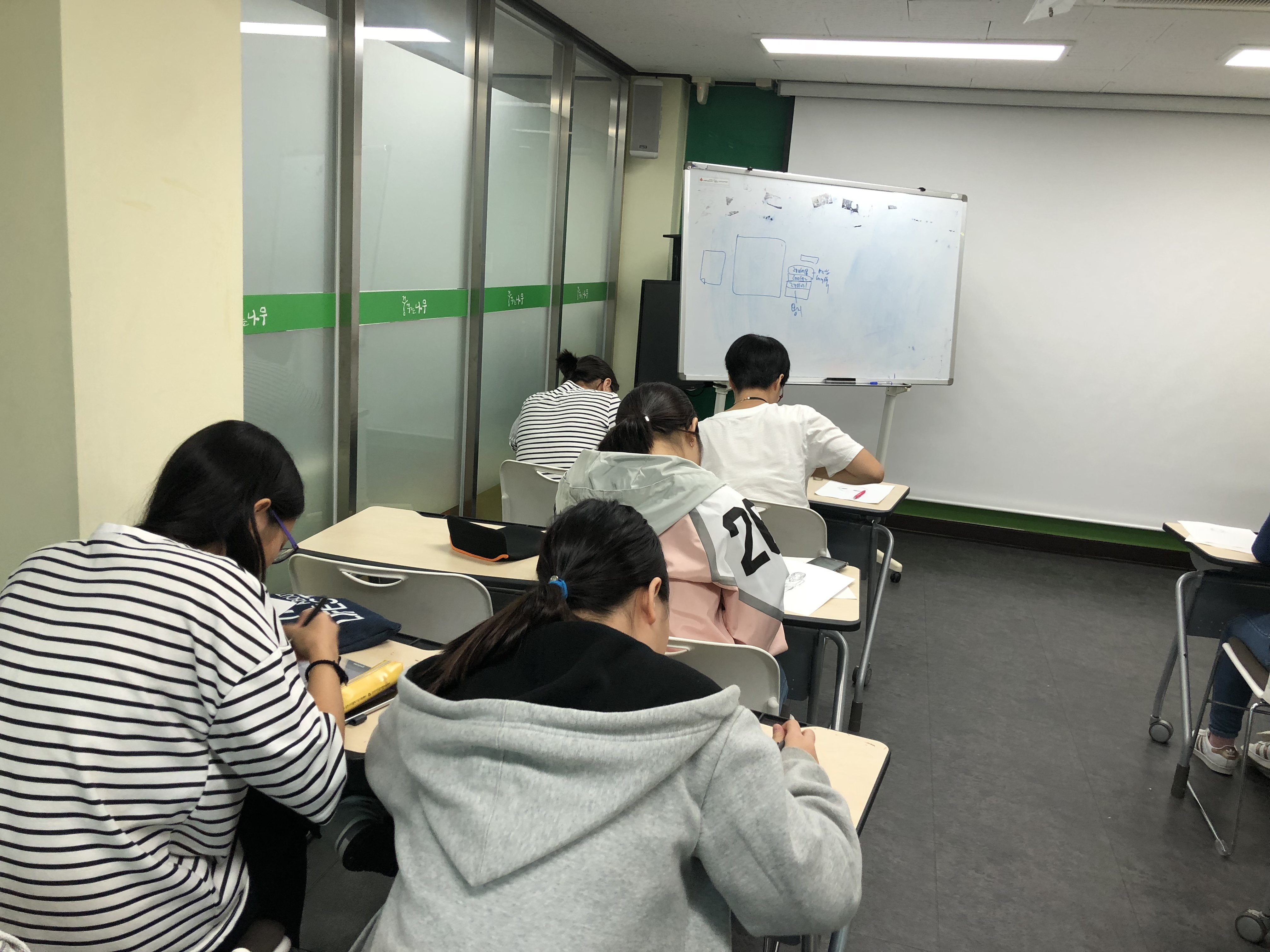 1F56AAC6-BAFB-40C1-9A36-1568E0836D79.jpeg